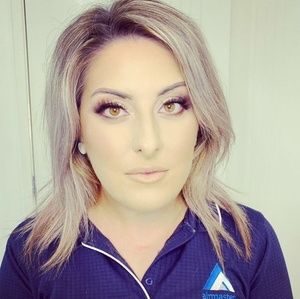 Meet your Posher, Jacki